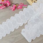 renda katun warna putih untuk aksesoris pakaian