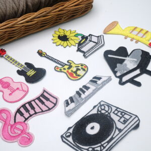 Charisma Aplikasi Patch Musik - Aplikasi Bordir - Aksesoris Baju/Tempelan - Harga Per Pcs